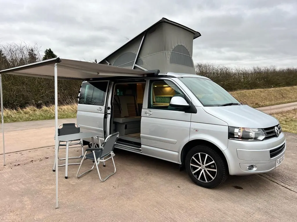 2013 Volkswagen California SE photo 1